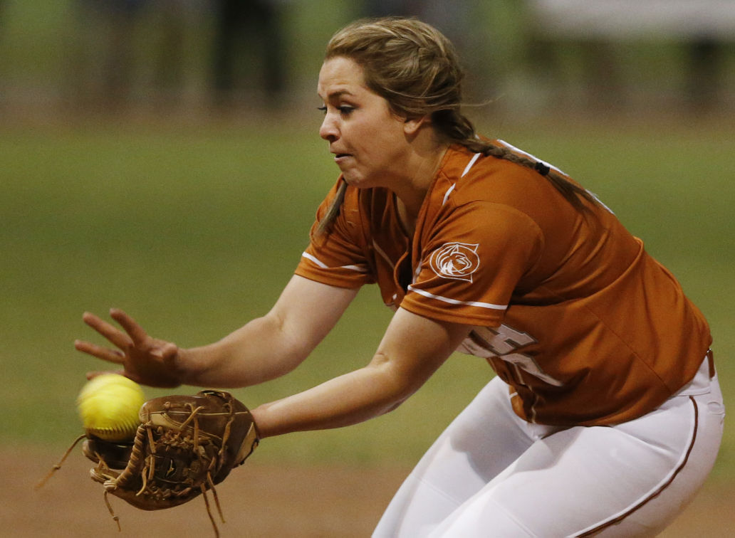 Salpointe vs. Cienega playoff softball